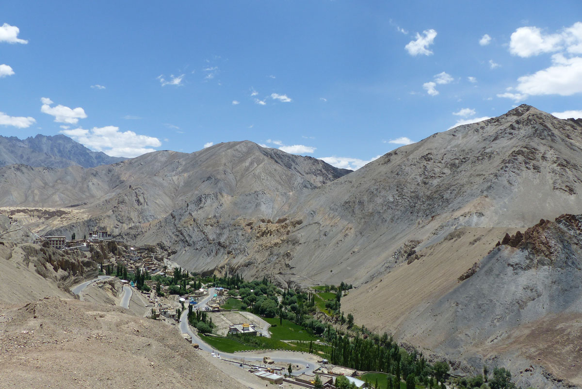 Lama Yuru in Ladakh - gDT