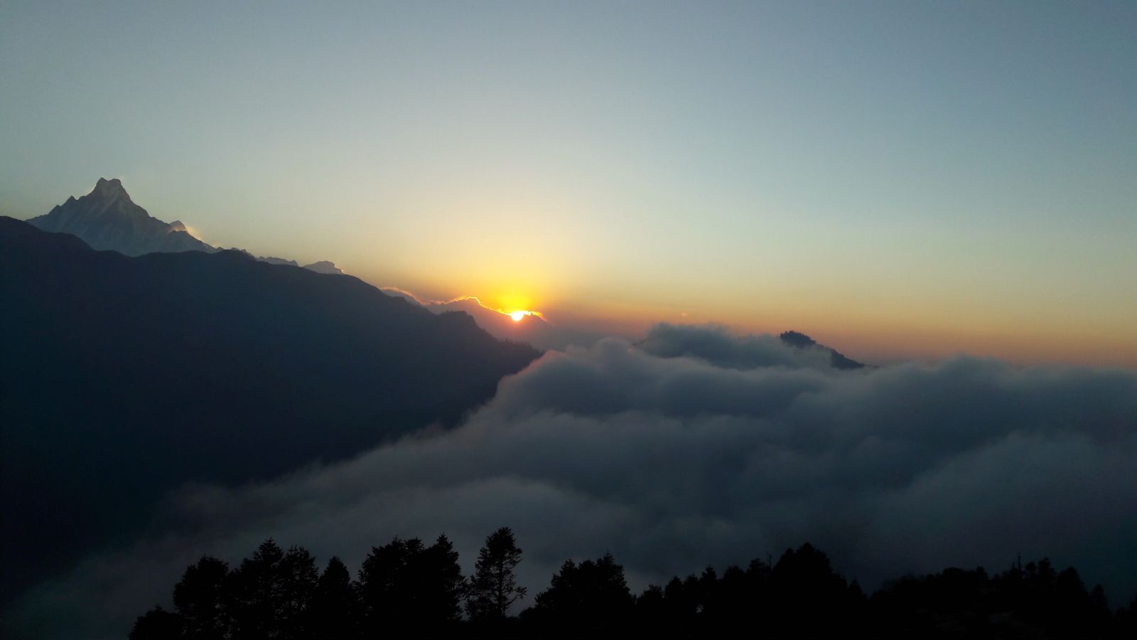 Sonneaufgang am Poon Hill - Nepal gDT