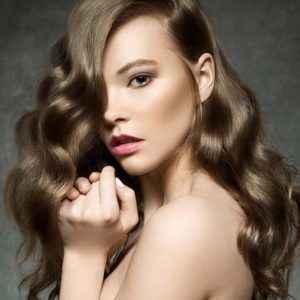 Professionelle Retusche in der Portraitfotografie mit Wolf Steiner Professionelle Retusche in der Portraitfotografie mit Wolf Steiner