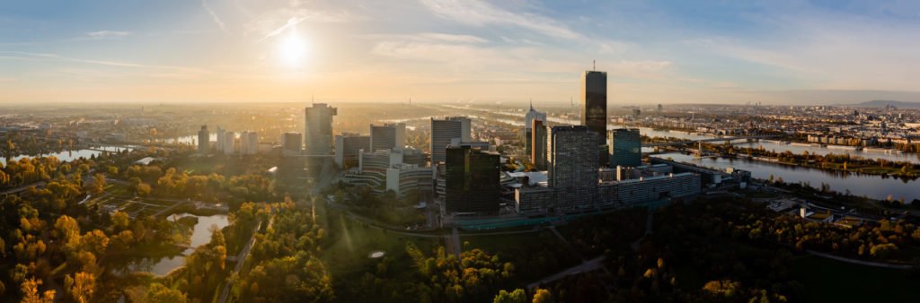 Panorama Sonnenaufgang Die Siegerbilder des Fotowettbewerbs "Top of Vienna" - Photo+Adventure