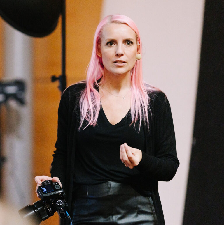 Speaker - Photo+Adventure