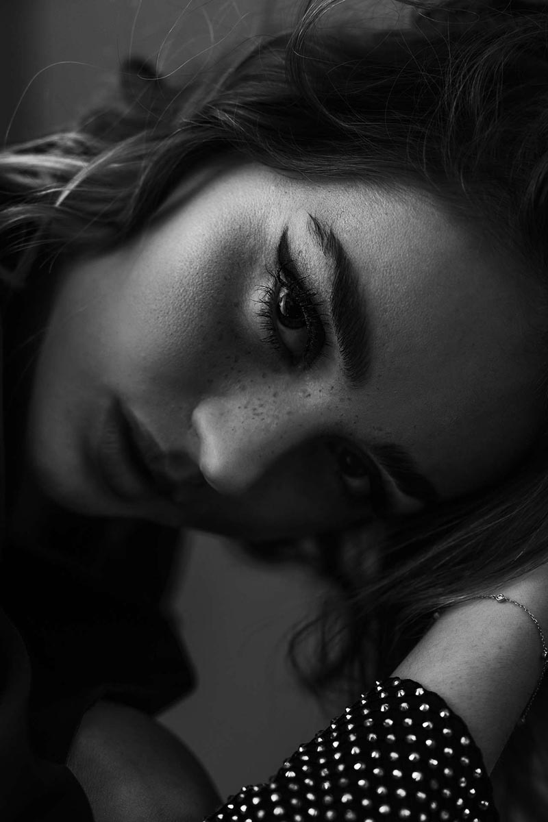 Light it Dark / Light − Martin Krolop - Photo+Adventure