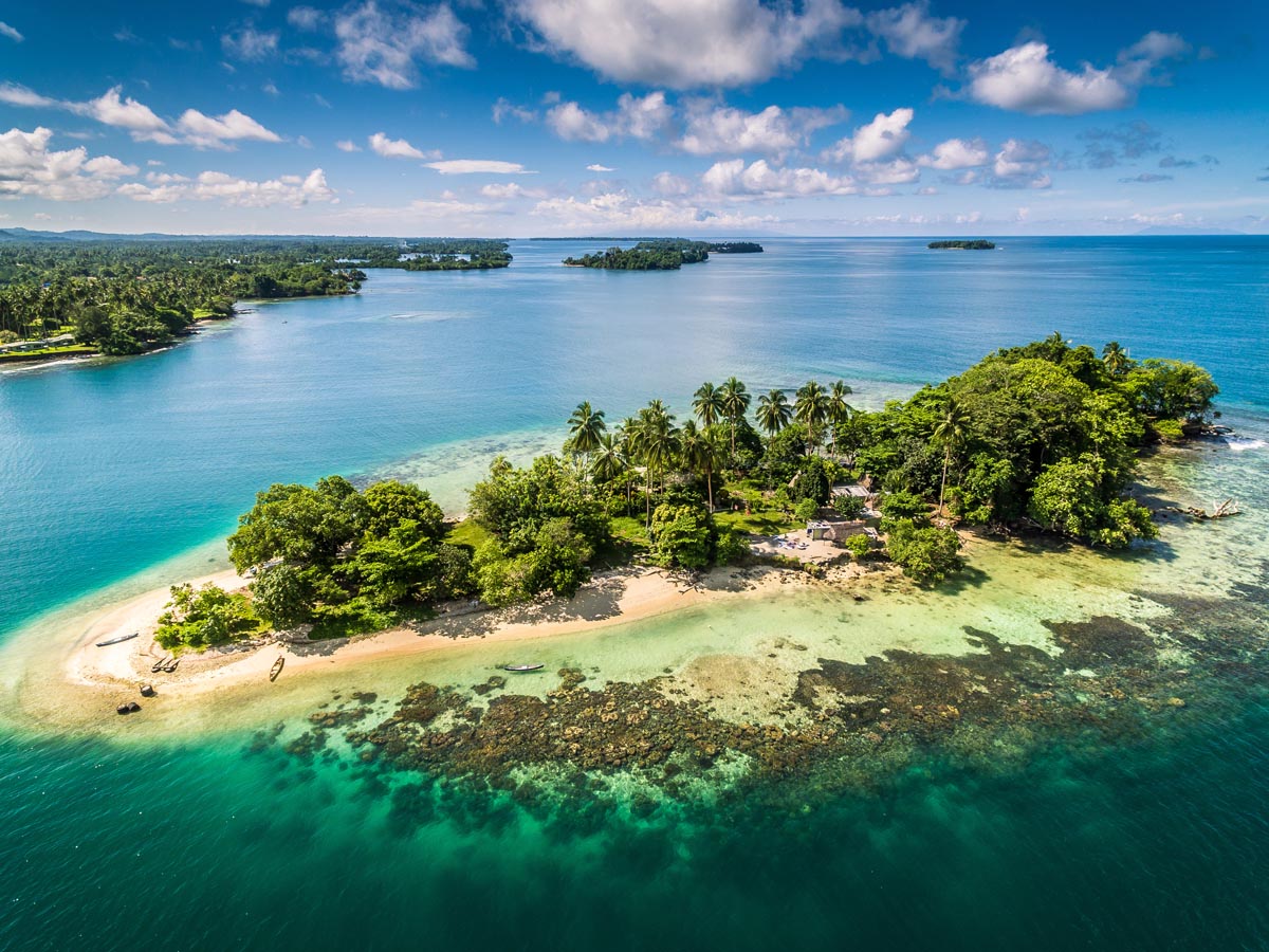 Gosem Island, Jais Aben, Madang, Papua New Guinea